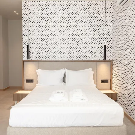 Aparthotel Pikat By Tis Vlorë