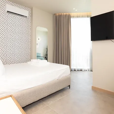 Aparthotel Pikat By Tis Vlorë